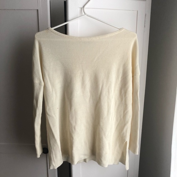 White sweater - Picture 2 of 4